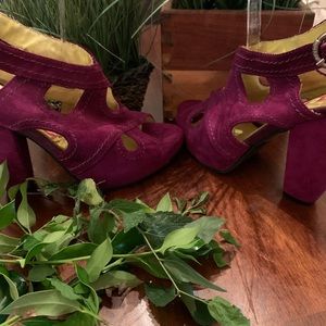 Kensiegirl KG Natalie, purple so 8 1/2.